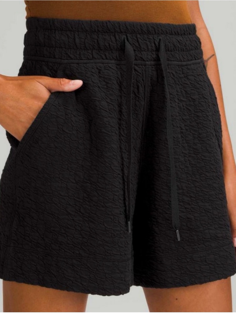 Lululemon Rippled Super-High-Rise Short 5"